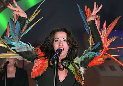 dana-international.jpg.750x400_q85_box-0,35,431,265_crop_detail